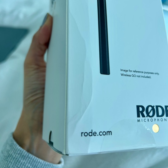 NWT RØDE Black Microphone - Picture 9 of 12